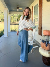 Load image into Gallery viewer, Stripe Short Sleeve Sweater Top - Oatmeal/Mint