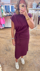 DRIVING ME CRAZY DRESS - MAROON