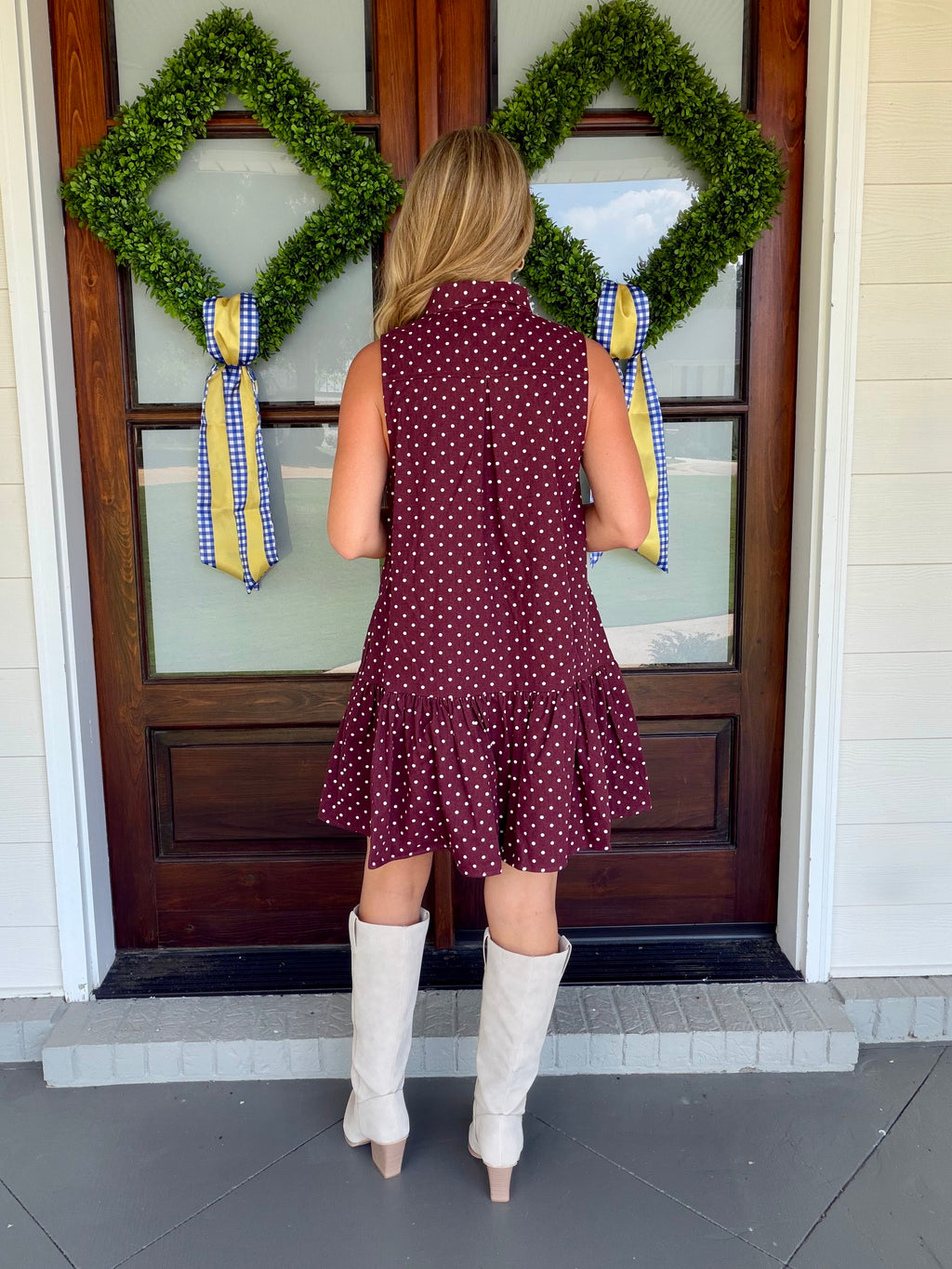 Polka dot button down dress with neck tie - Maroon