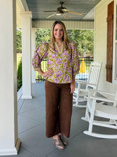 Load image into Gallery viewer, Ruffled Neckline Floral Top - Green
