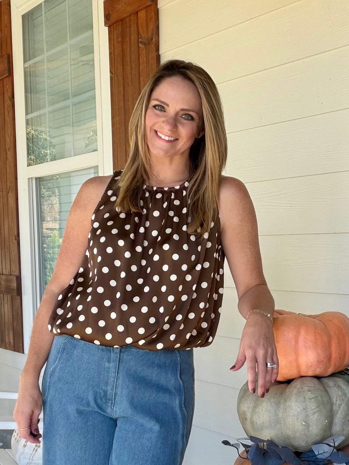 Sleeveless polka dot top - Brown