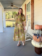 Load image into Gallery viewer, Tiger print short puff sleeve midi dress - Olive
