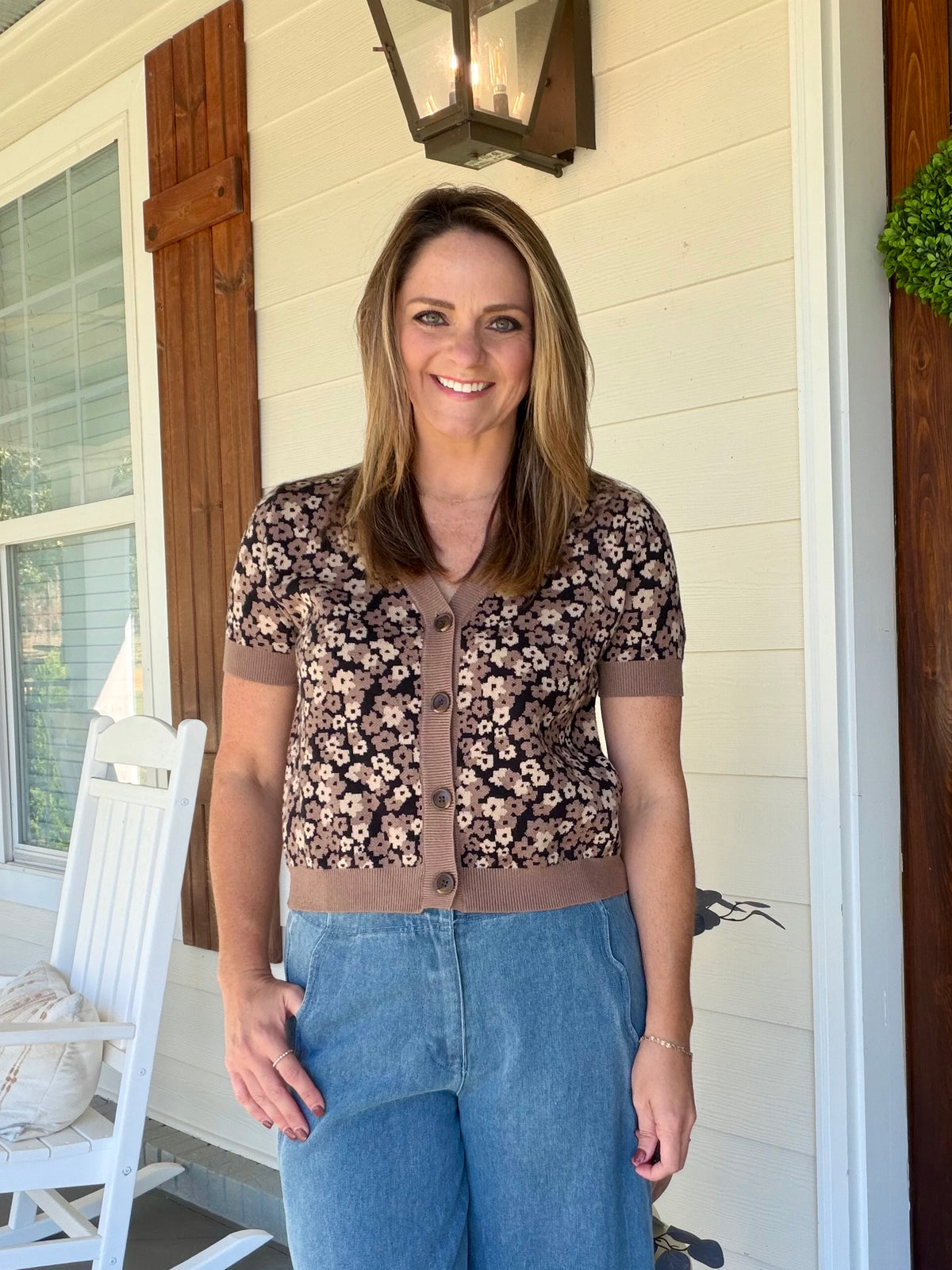 Jacquard floral short sleeve cardigan
