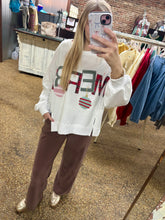 Load image into Gallery viewer, MERRY WITH ORNAMENTS TOP - WHITE
