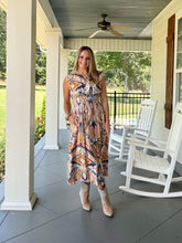 Load image into Gallery viewer, SPEAK YOUR MIND DRESS
