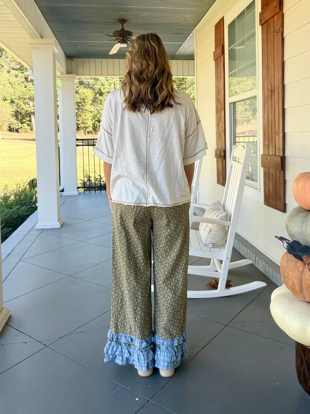 Floral print wide leg pants with ruffle details - Olive/Blue