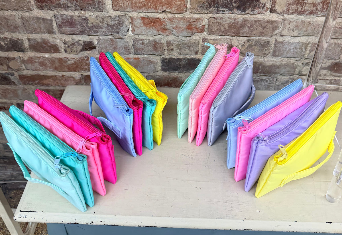 4 COMPARTMENT ZIPPER BAG