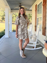 Load image into Gallery viewer, Zebra print short sleeve dress - Ivory
