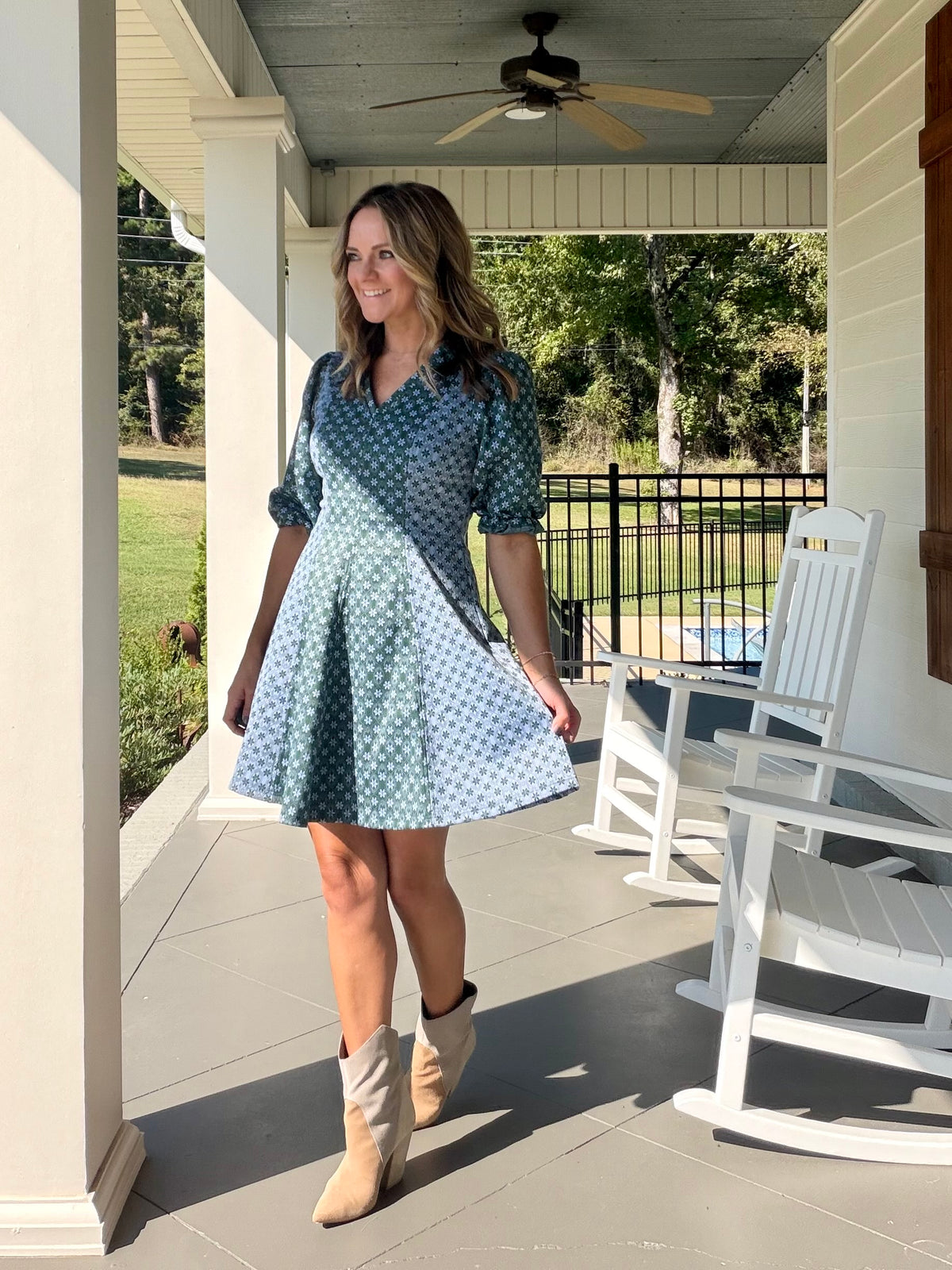 Color Contrast Floral Printed Knit Dress - Blues