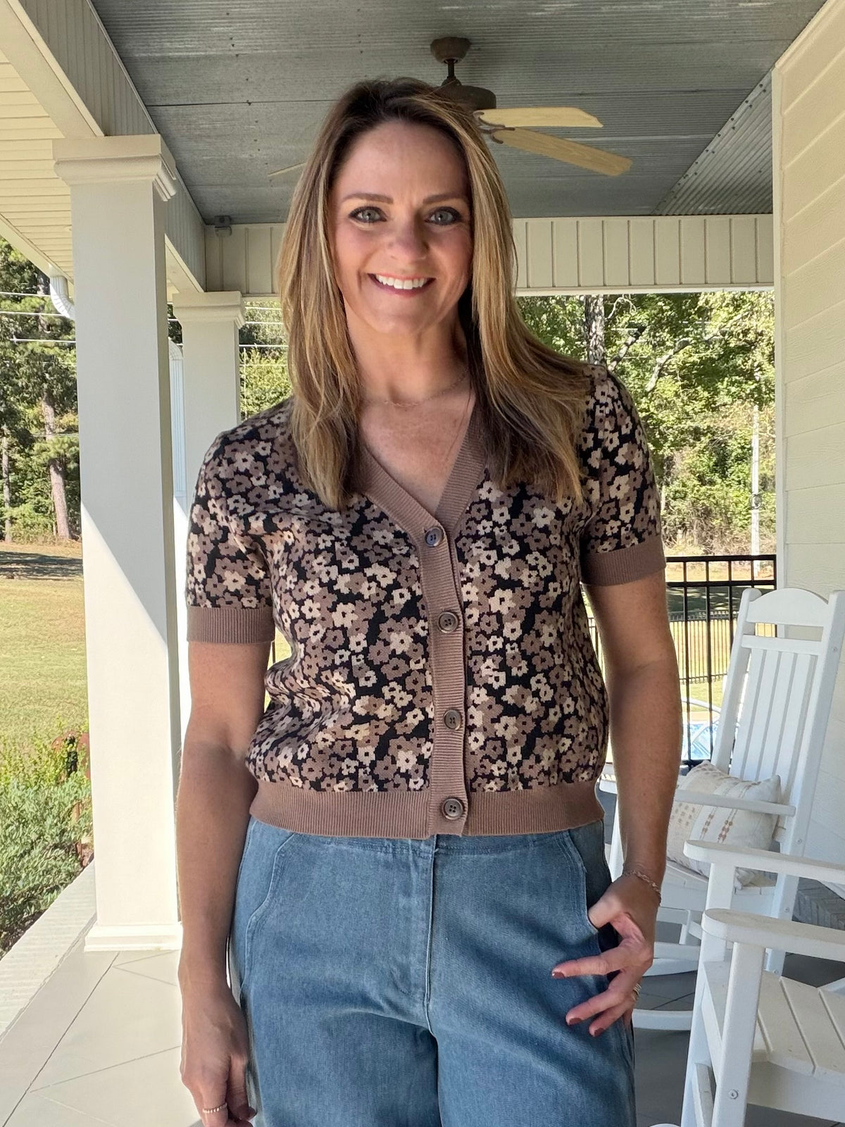Jacquard floral short sleeve cardigan