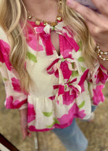 Load image into Gallery viewer, DON’T BE AFRAID TOP - PINKS
