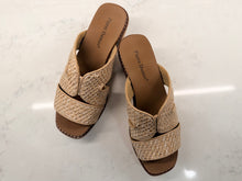 Load image into Gallery viewer, FLYNN WEDGE SANDAL - NATURAL
