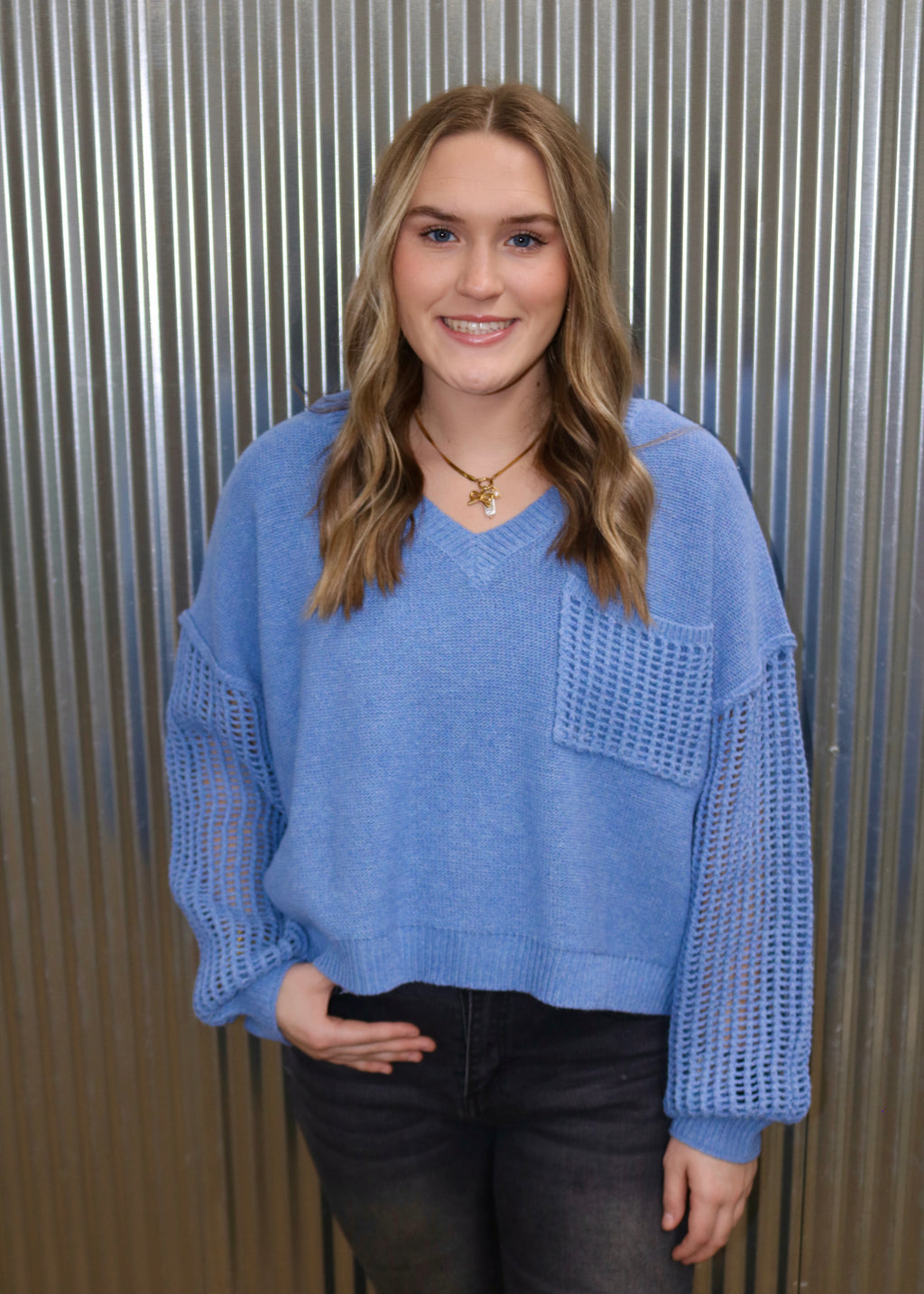 REACH FOR IT TOP - POWDER BLUE