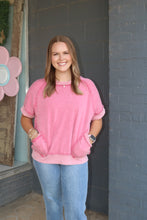 Load image into Gallery viewer, MEET ME IN THE MIDDLE TOP - PINK
