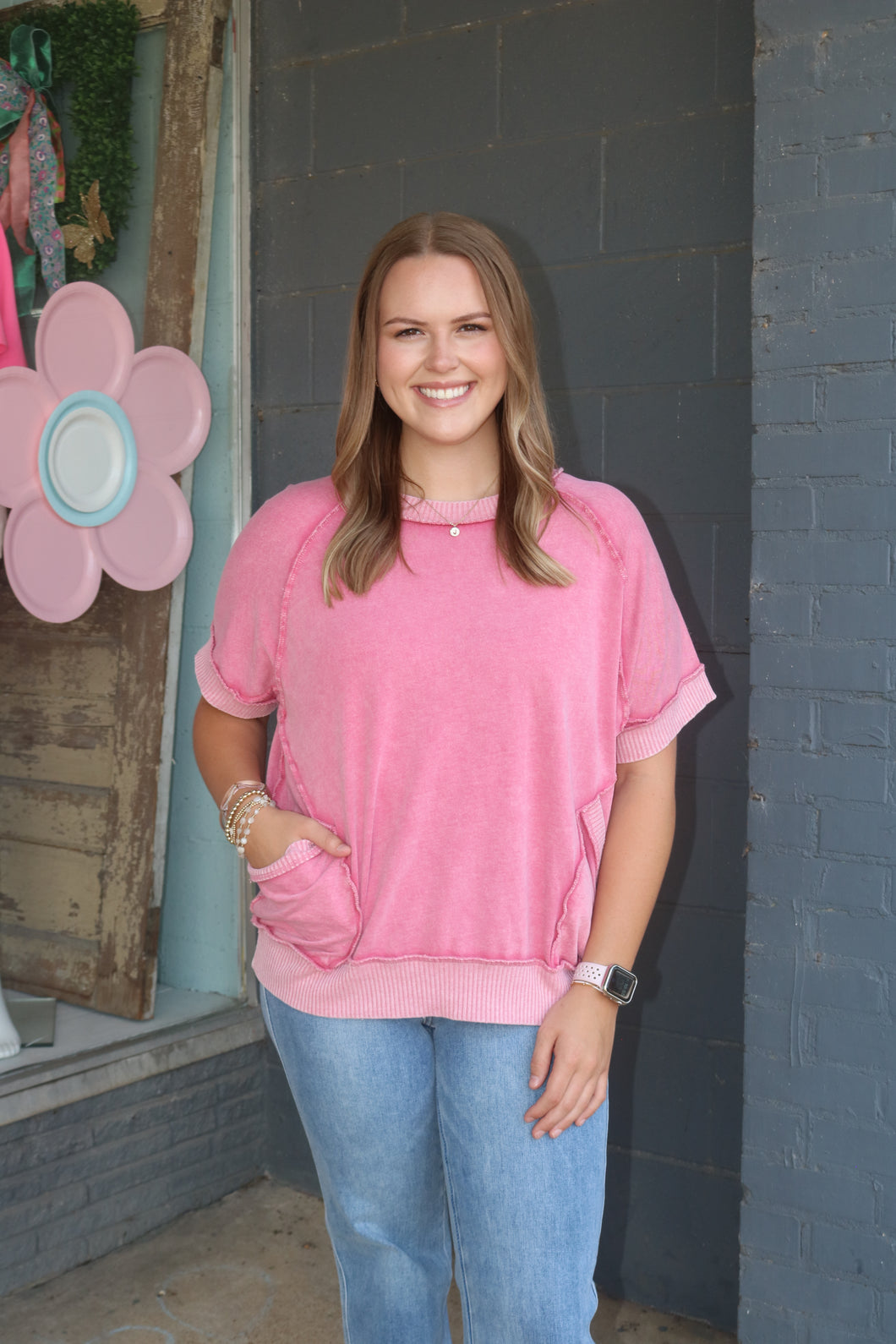 MEET ME IN THE MIDDLE TOP - PINK