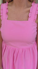 Load and play video in Gallery viewer, HARD TO KNOW TOP - PINK
