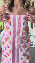 Load and play video in Gallery viewer, GIVE IT YOUR BEST DRESS - PINK MIX
