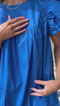 Load and play video in Gallery viewer, TAKE IT OR LEAVE IT DRESS - ROYAL
