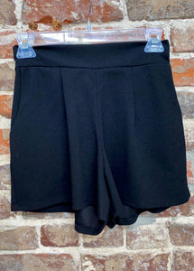 EASY PEASY SHORTS - BLACK